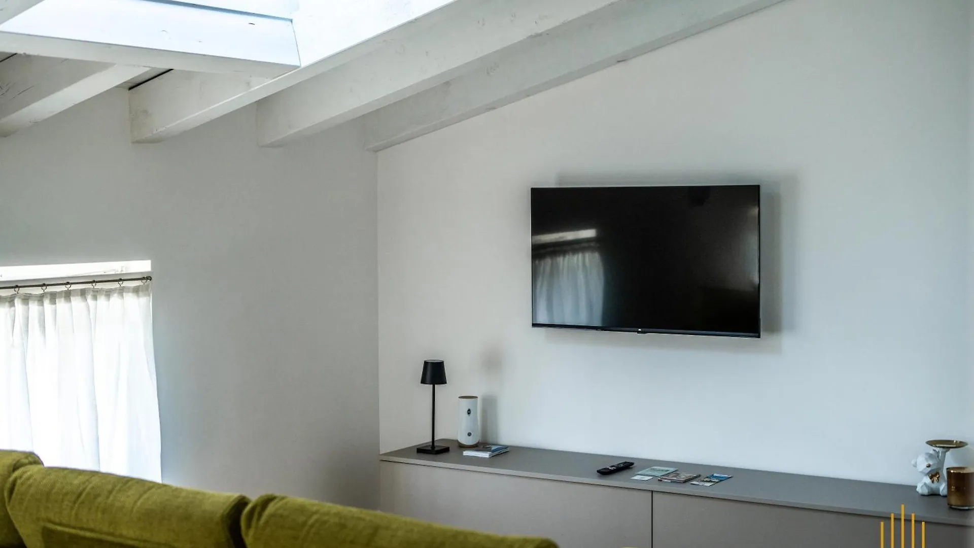 Attico 32 Charme&Relax Apartment Bergamo Italy