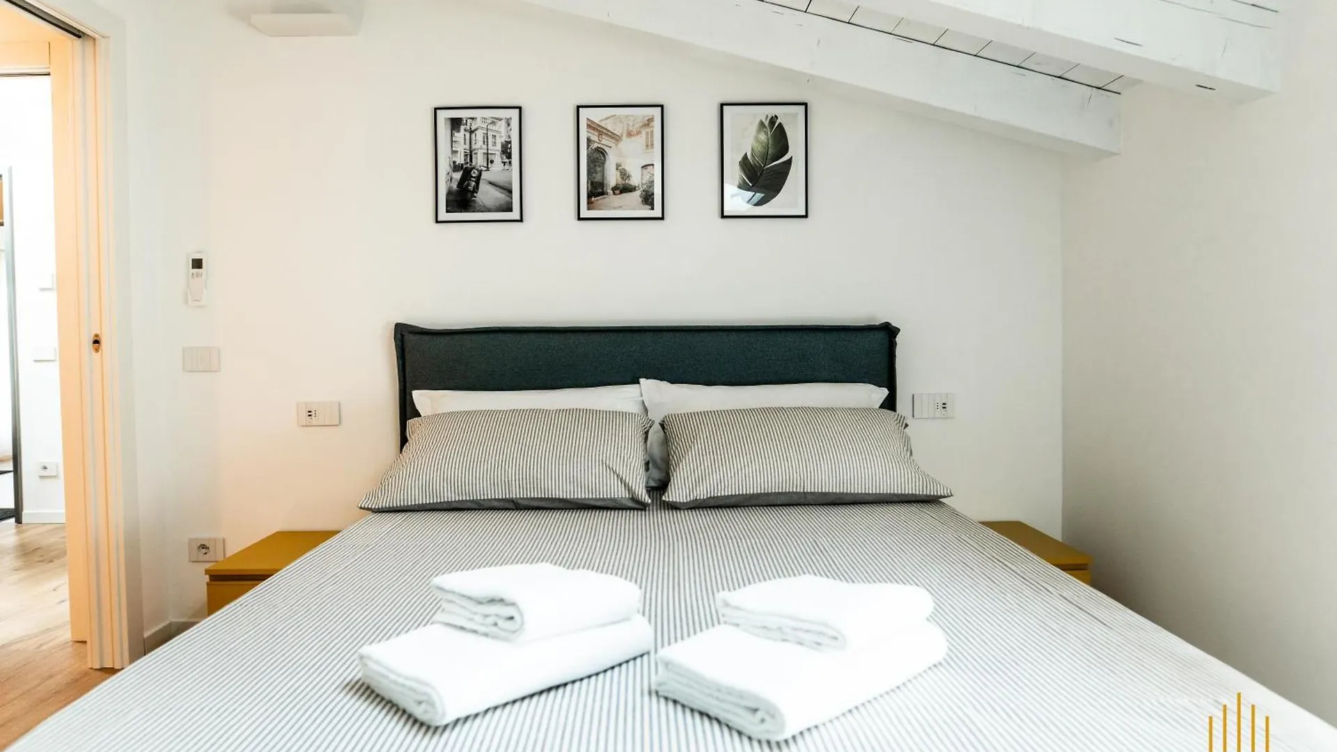 Attico 32 Charme&Relax Apartment Bergamo Italy